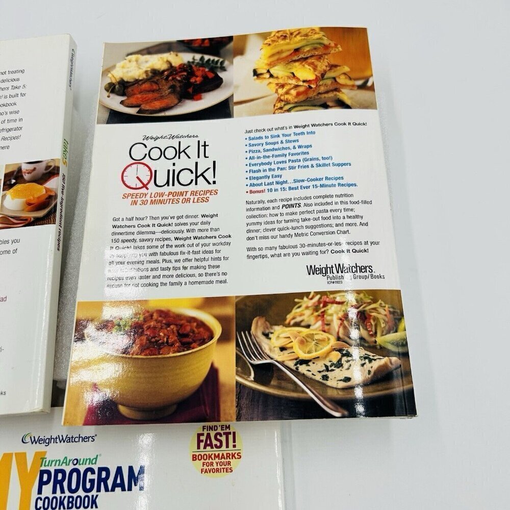 Lot of 3 Weight Watchers Paperback Cookbooks - Picture 6 of 8